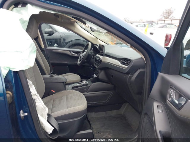 1FMCU9G69LUB02647 Ford ESCAPE SE