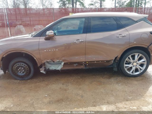 3GNKBFRS3KS669764 Chevrolet Blazer Premier