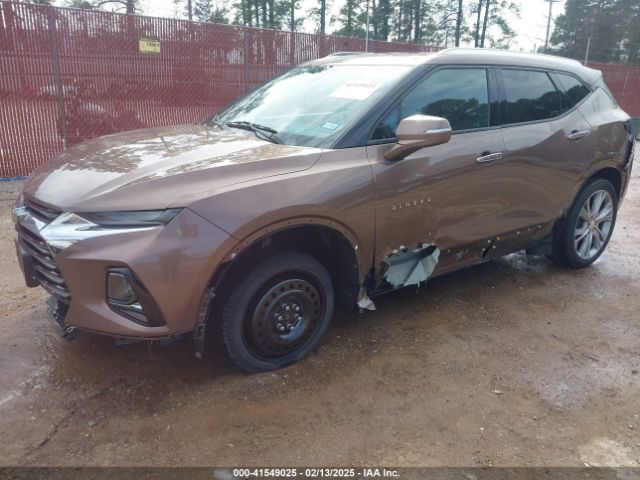 3GNKBFRS3KS669764 Chevrolet Blazer Premier