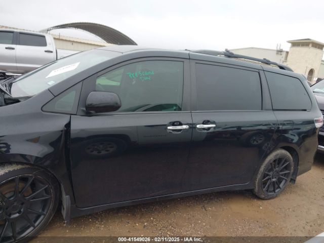 5TDXZ3DC2HS783440 Toyota Sienna Se 8 Passenger