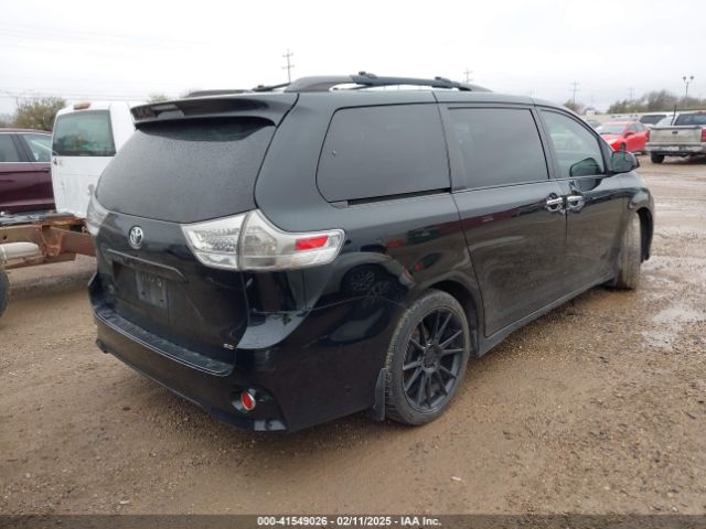 5TDXZ3DC2HS783440 Toyota Sienna Se 8 Passenger