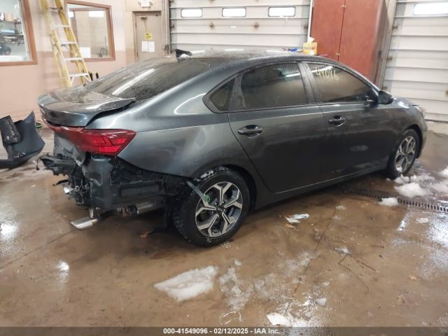 3KPF24AD8LE187349 KIA Forte Lxs