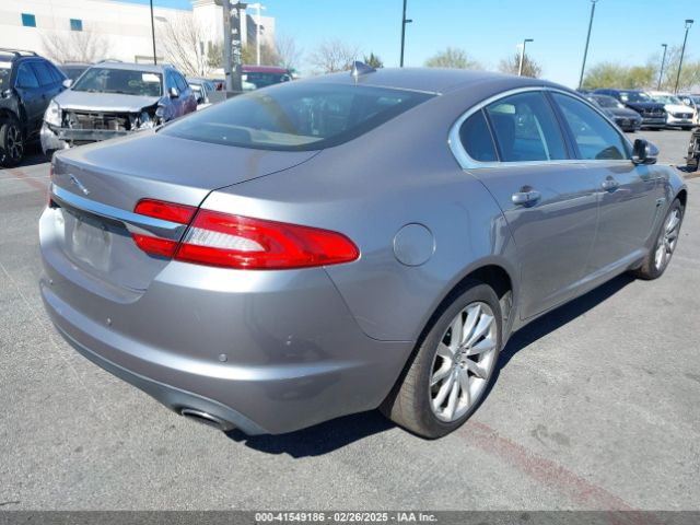 2013 JAGUAR XF SAJWA0ES5DPU05285 Photo 3