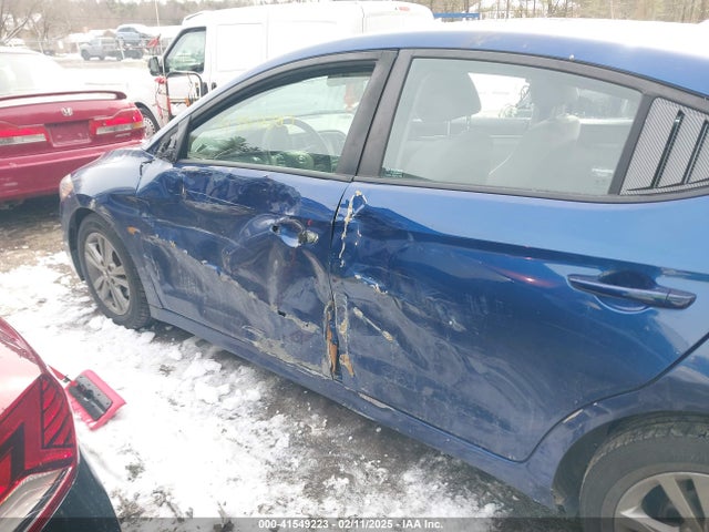5NPD84LF8JH230116 Hyundai ELANTRA SEL