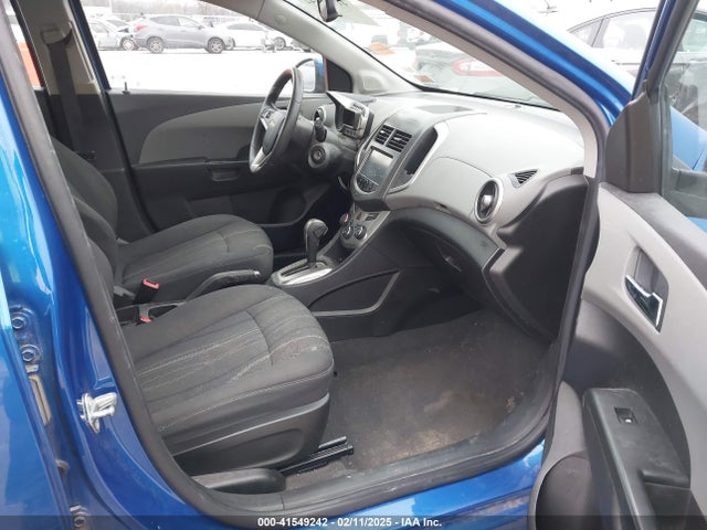 1G1JC6SG7G4126294 Chevrolet Sonic Lt Auto