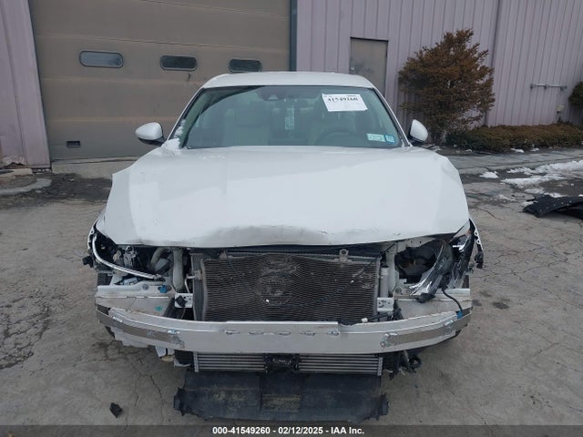 Honda ACCORD LX 2018 1HGCV1F12JA208219 Image 11