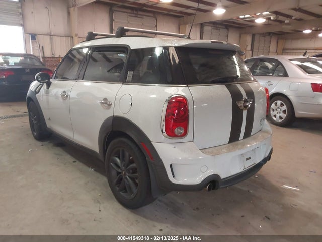 2012 MINI COOPER S COUNTRYMAN WMWZC5C58CWL62837 Photo 2