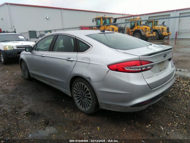 3FA6P0RUXJR207174 Ford Fusion Hybrid Titanium