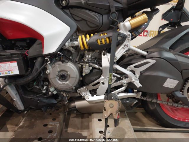 2023 DUCATI PANIGALE ZDMHAATW1PB012117 Photo 8