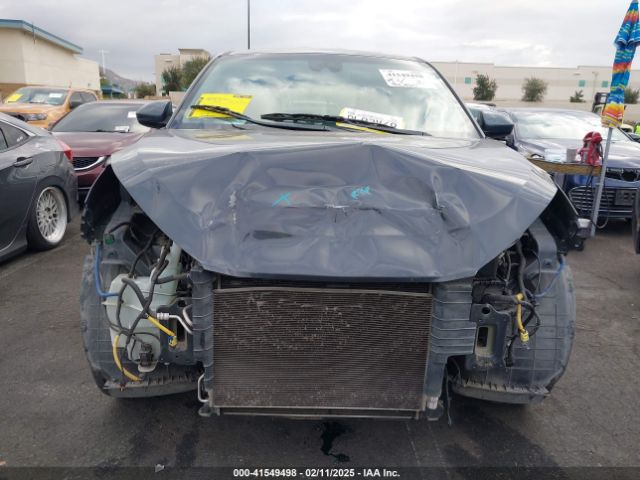 KM8J23A42KU945234 Hyundai TUCSON SE