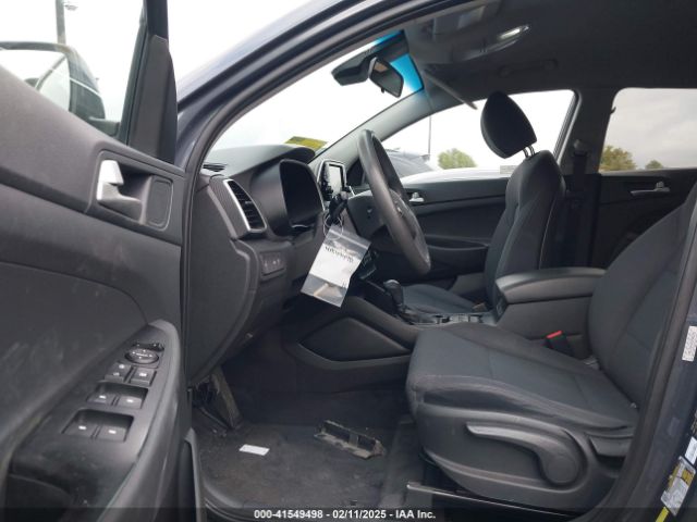 KM8J23A42KU945234 Hyundai TUCSON SE