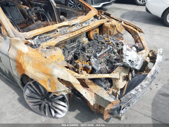 4T1B61HK2KU268851 Toyota CAMRY XSE