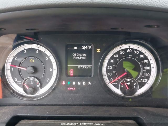 1C6RR6FG5LS128352 RAM 1500 Classic Tradesman  4x2 6'4 Box