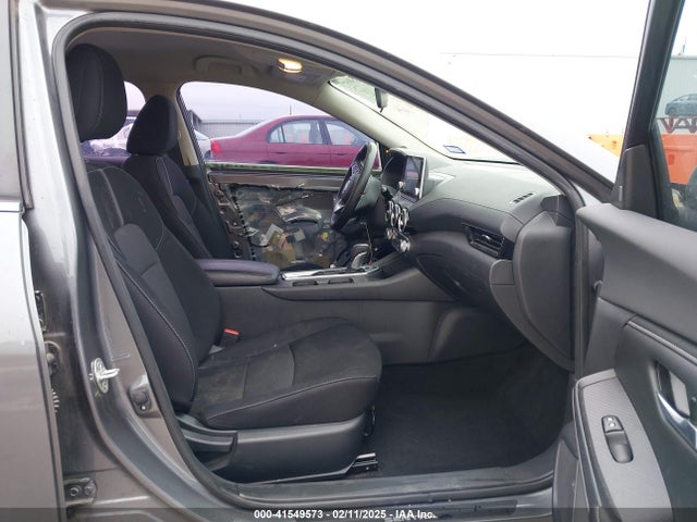 3N1AB8CVXMY310112 Nissan Sentra Sv Xtronic Cvt
