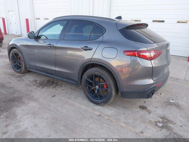 ZASFAKNN5J7B93821 Alfa Romeo Stelvio Ti Sport Awd