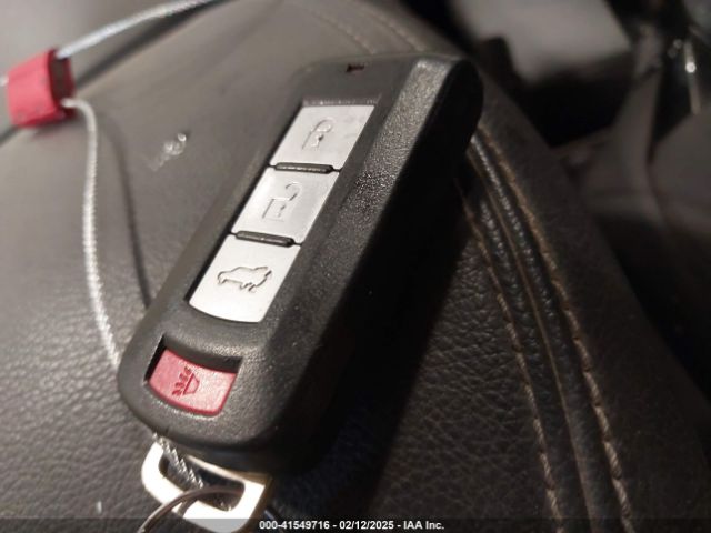2020 MITSUBISHI OUTLANDER JA4AZ3A32LZ020555 Photo 10