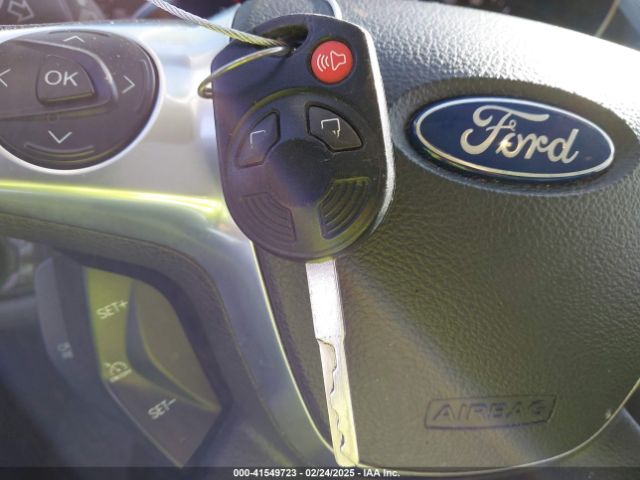 1FMCU9GX5FUB19071 Ford ESCAPE SE
