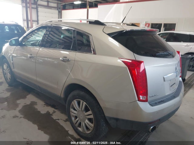 2011 CADILLAC SRX 3GYFNDEY8BS587944 Photo 2