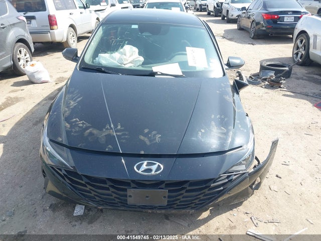 KMHLM4AG2MU147127 Hyundai ELANTRA SEL