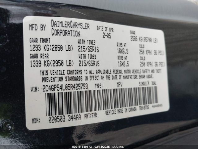 2005 CHRYSLER TOWN & COUNTRY 2C4GP54L05R429793 Photo 8