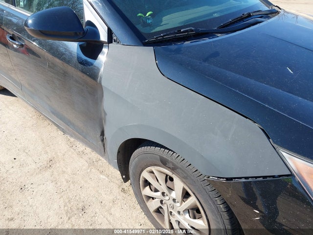 Hyundai ELANTRA SE 2019 5NPD74LF4KH412450 Image 17