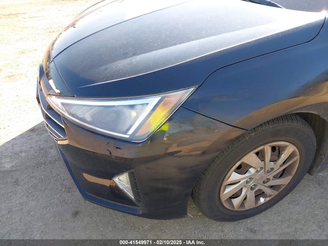 Hyundai ELANTRA SE 2019 5NPD74LF4KH412450 Image 6