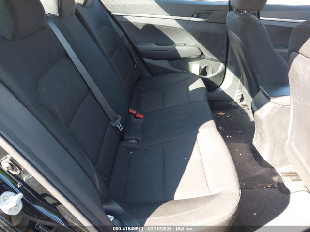 Hyundai ELANTRA SE 2019 5NPD74LF4KH412450 Image 8