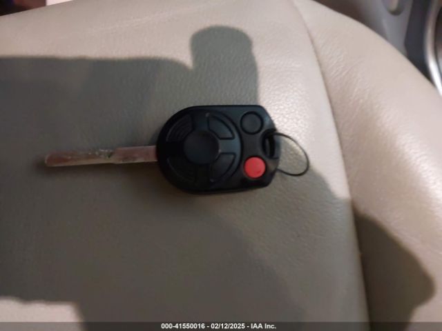 1FMCU0GX1GUA29302 Ford ESCAPE SE