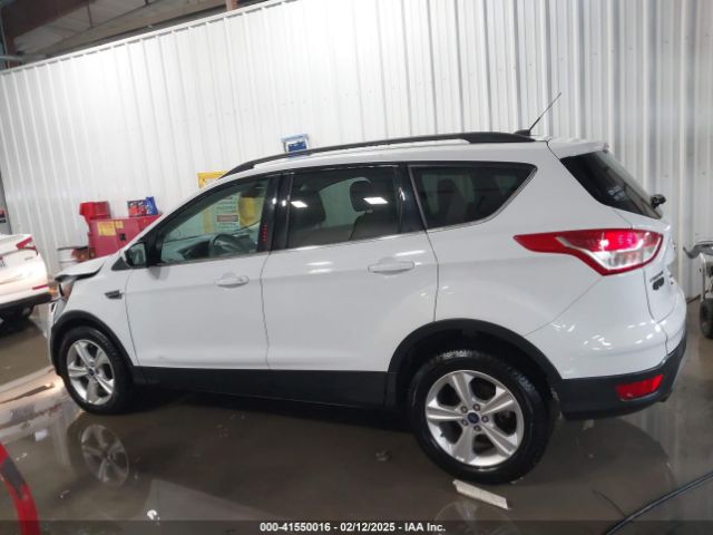 1FMCU0GX1GUA29302 Ford ESCAPE SE