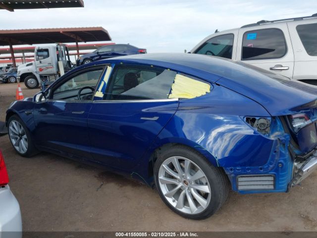 5YJ3E1EA8LF737989 Tesla 2020