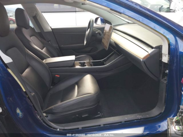 5YJ3E1EA8LF737989 Tesla 2020