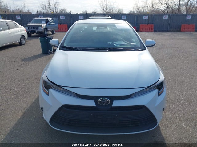 Toyota COROLLA LE 2025 5YFB4MDE8SP258544 Image 12
