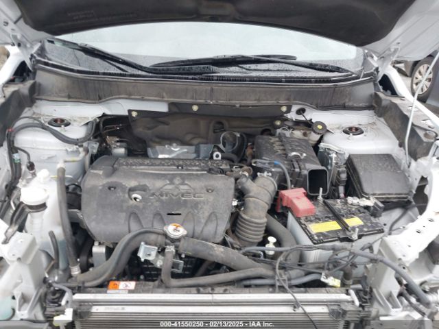 JA4ARUAU9PU014995 Mitsubishi Outlander Sport 2.0 Le Awc