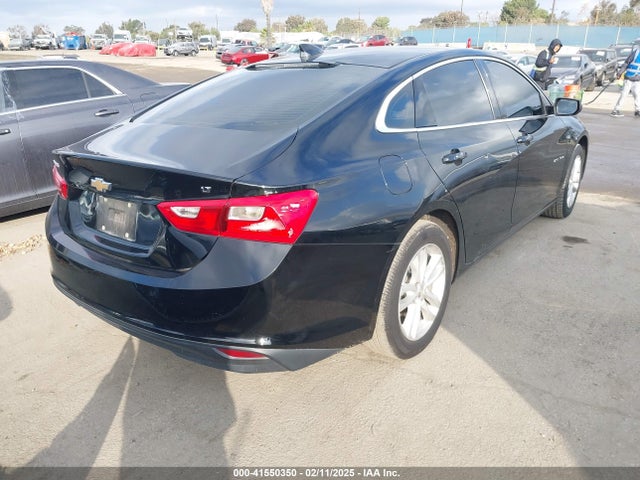 1G1ZD5ST8JF193795 Chevrolet MALIBU LT