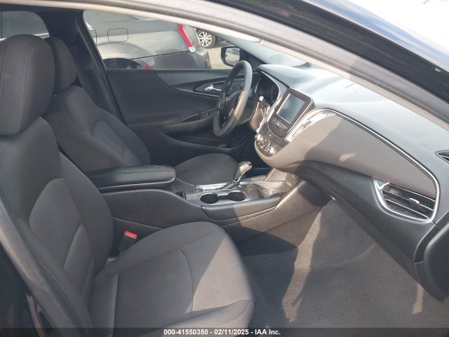 1G1ZD5ST8JF193795 Chevrolet MALIBU LT