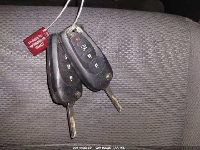 1G1BC5SM3J7184008 Chevrolet Cruze Ls Auto