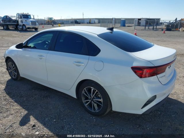 3KPF24AD7NE476371 KIA Forte Lxs
