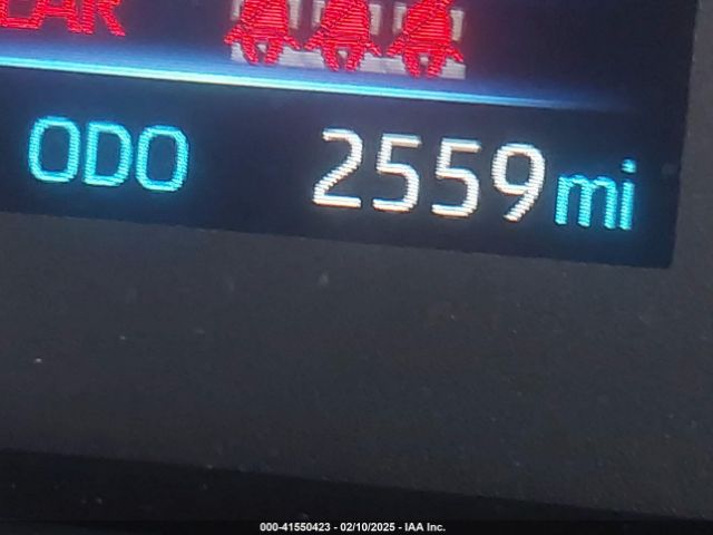 5YFB4MDE8SP237225 Toyota COROLLA LE