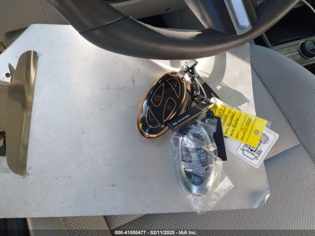 KM8HE3A32RU108653 Hyundai Kona Limited