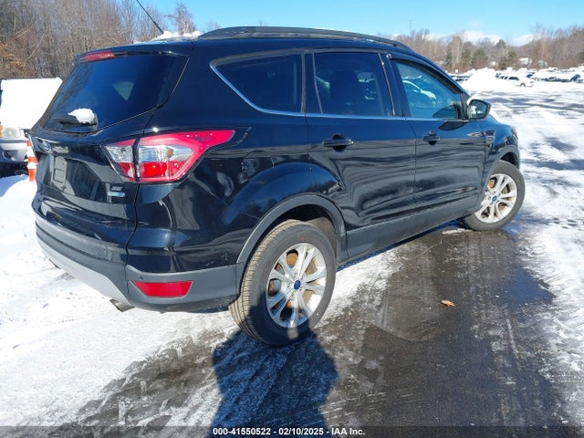 Ford ESCAPE SE 2017 1FMCU9GDXHUC05999 Image 4