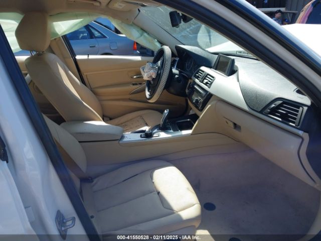 WBA8A9C51GK617592 BMW 320i