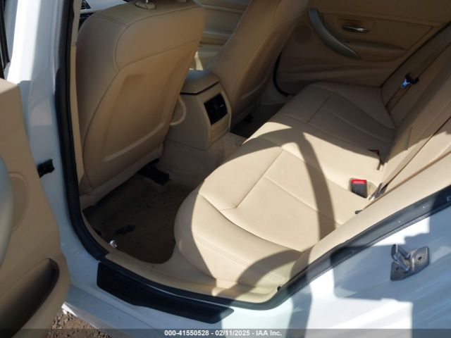 WBA8A9C51GK617592 BMW 320i