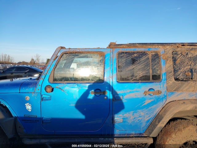 1C4BJWDG5GL187647 Jeep Wrangler Unlimited Sport
