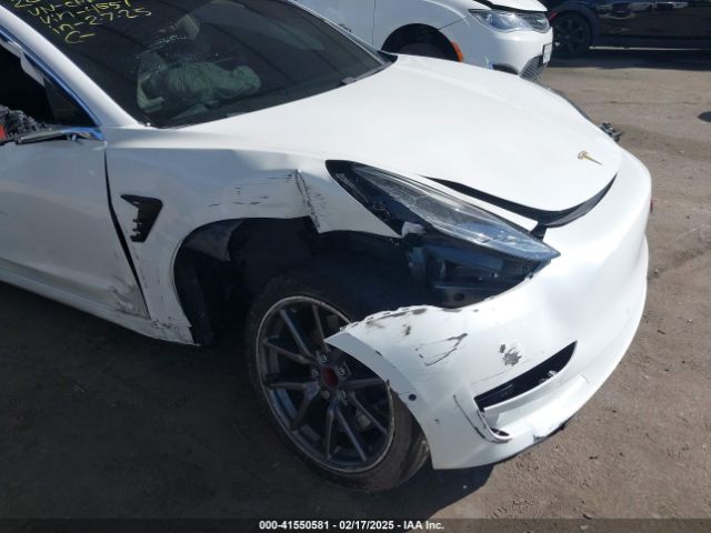 5YJ3E1EA1JF044551 Tesla Model 3 Long Range/mid Range