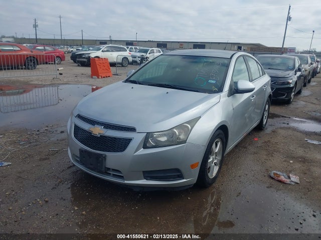 Chevrolet Cruze 1lt Auto 2014 1G1PC5SB9E7130738 Image 2