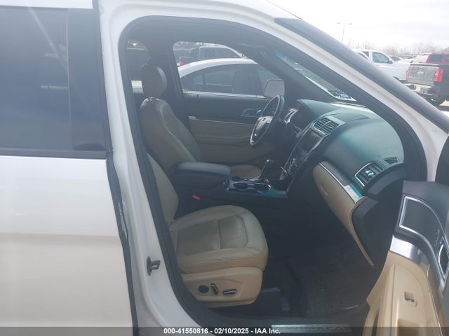 Ford Explorer Limited 2016 1FM5K7F89GGB17613 Image 5