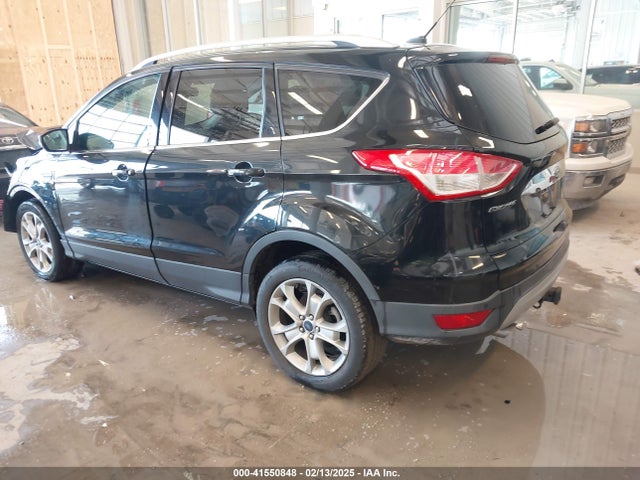 1FMCU0J9XFUA42591 Ford Escape Titanium