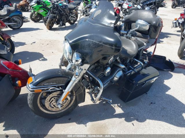 2004 HARLEY-DAVIDSON FLHTCUI 1HD1FCW1X4Y615097 Photo 1