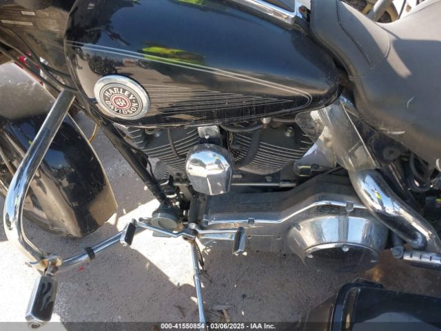 2004 HARLEY-DAVIDSON FLHTCUI 1HD1FCW1X4Y615097 Photo 8