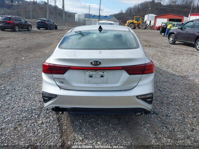 KIA Forte Lxs 2019 3KPF24AD4KE098957 Image 16